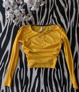 Crop Top 👁️‍🗨️