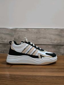 Stylish Black &amp; White Sneakers