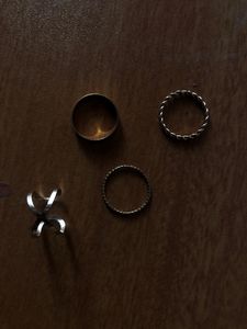 A Set Of 4 Rings