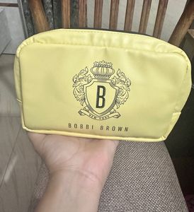 Bobbi Brown Pouch