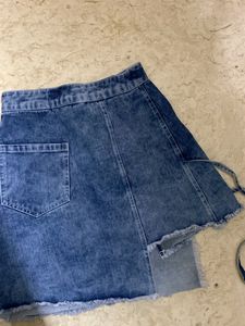 Newme Frayed Hem Wrap Demin Skirt