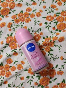 Nivea Pearl & Beauty Deodorant