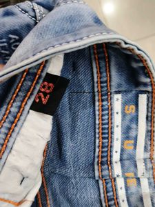 light blue pant