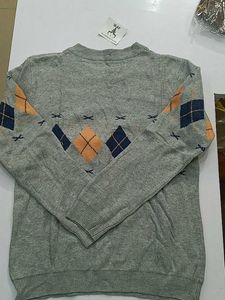 Argyle Pattern Grey Sweater