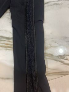Black Leggings ( With Lace Work On Both Sides)