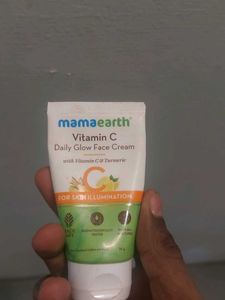 Mamaearth Vitamin C Daily Glow Face Cream