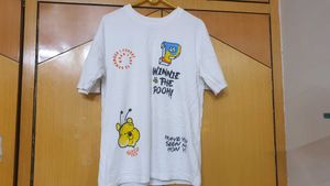 Winnie the Pooh Graphic Tee