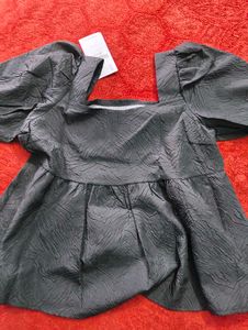 Chic Black Peplum Top🖤✨