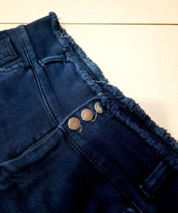 WOMEN&#39;S FUNKI JEANS