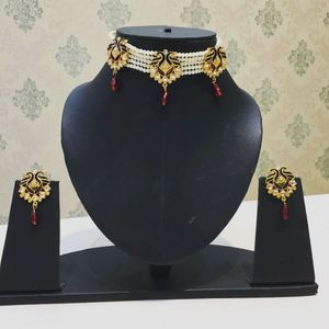 Choker Set