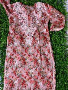 chikankari kurta