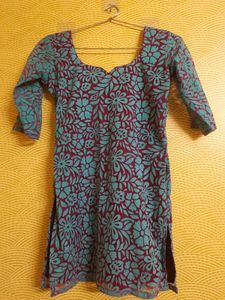 Kurthi Set With Patiala Pant