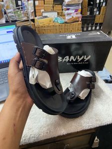 Banyy Trendy Brekin Style Slipper