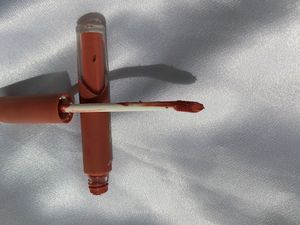 Kiss Beauty Lip Gloss Matte