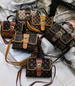 IMPORTED HIGH QUALITY SLING BAG