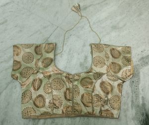 Combo Of Two New Readymade Blouses Bust Size Upto 36 Inch!! Beautiful New Pieces Sale❤️Freebie Given 🎁🙏