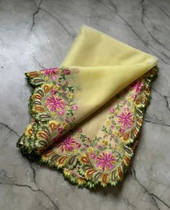 New Without Tag Banarasi Organza Embroidered Saree