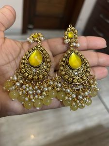 Earings With Tikka