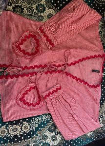 Pinteresty Checkerd Top