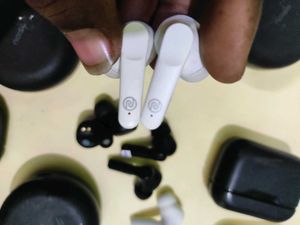 Noise Bluetooth Earbuds 12 Pics