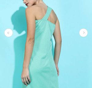 Chic One-Shoulder Dress