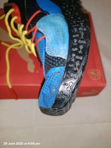 Puma Sneakers