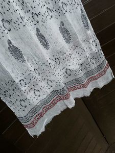 White Floral Printed Kurta With Dupatta