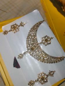 Necklace Set