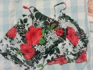 Sale 03 Top Beautiful Colour Red Black White