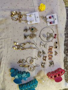 Earrings Combo Set With Hair Clip