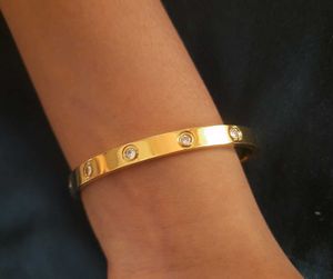 Anti Tarnish Love AD Bracelet