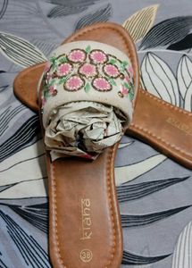 Kiara Floral Flats