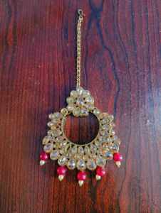 Earings and mangtika Jewellery Set