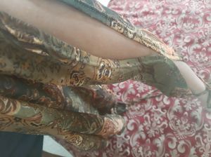 Forever 21 Olive Green Paisely Print Top