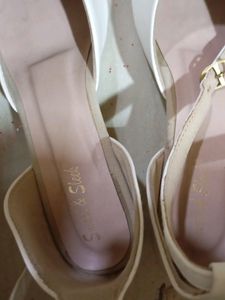Cindrella Princess White Block Heels