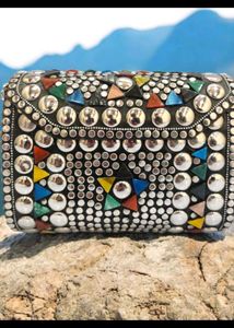Metal Royal Clutch