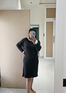 Elegant Grey Knit Dress