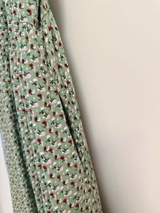 UNIQLO Cute Green Print Dress (no top)