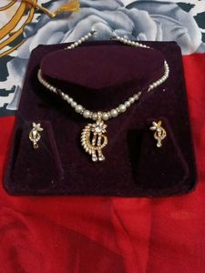 White Peral Jewellery Set