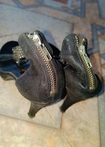 All Black Heels 👠👠 With Diomond