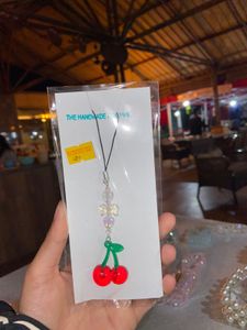 Cherry Phonecharm 🍒