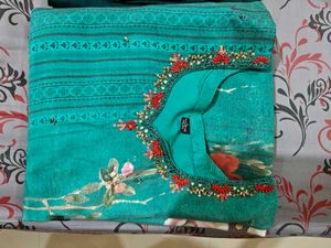 Elegant Teal Kurta with Floral Detail