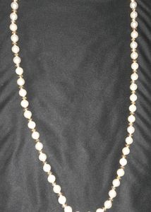 white &amp; golden pearl chain 3 Piece. in 80.
