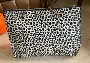 Chic Animal Print Handbag