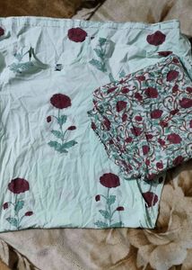 Beautiful Set Of Green Kurta With Dupatta