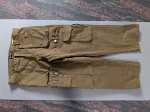 2 Beyoung Cargo Trousers New