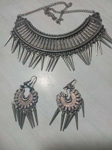 Necklace & Earring Set