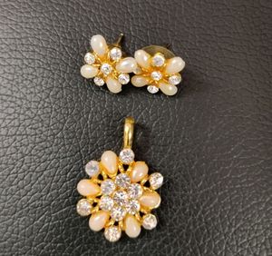 2 Pairs Pearl Earrings Pendant Set Without Chain