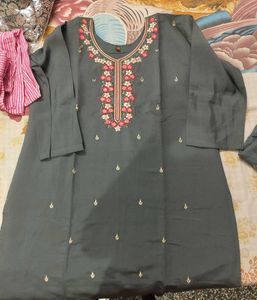 Heavy Three Piece Suit Kurti Pant Nd Dupatta