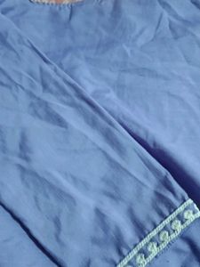 A Short Kurti Small Size.... Slightly Used